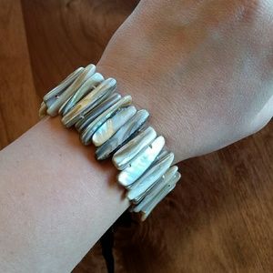 Shell bracelet - Brand New